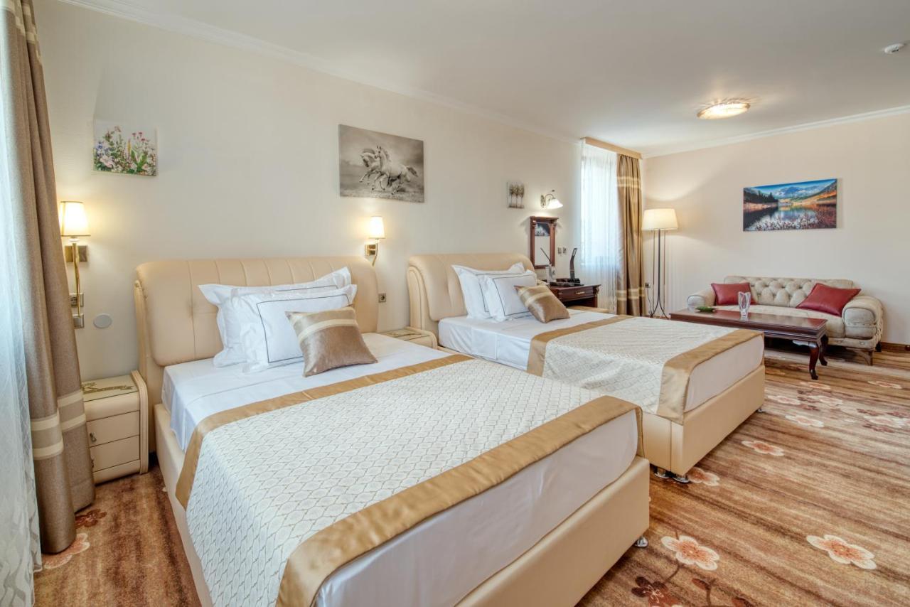 Residence Konstantina Palace Казанлык Экстерьер фото